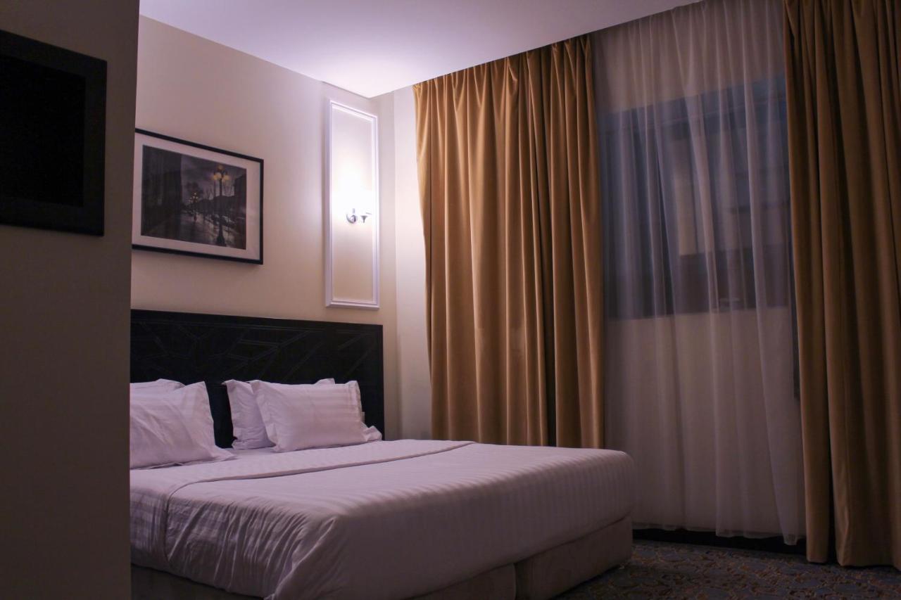 Hotel Rollins